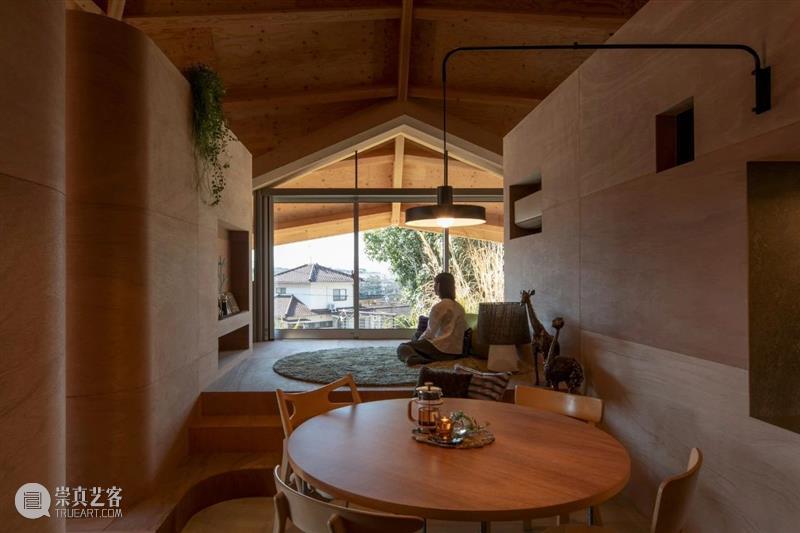 水桶帽住宅 Su-pider / UID Architects 博文精选 ADCNews ADC News 水桶 住宅 Su pider / UID Architects25th/JAN.Su pider Fukuyama 标志性 结构 家庭 特点 蜘蛛 网状 屋顶 梁柱 顶部 其内 生活 空间 居民 内部 布局 Kazunori Fujimoto 功能 睡眠 工作 起居 整体 住户 开放 走廊 活动 轴测图 最后 木材 建造 材料 单一茧状 空间感 温暖 亲切感 钢覆 天窗 外部 通道 自然光 项目 图纸 平面图 剖面 分析 细节 模型 信息 建筑师 UID Architects 地址 Hiroshima 年份 建筑面积 主创 摄影师 Fujimoto 编辑 译者 本文 内容 建筑 事务所 标题 版式 ArchDaily 形式 引用 设计 团队 创意 灵感 崇真艺客